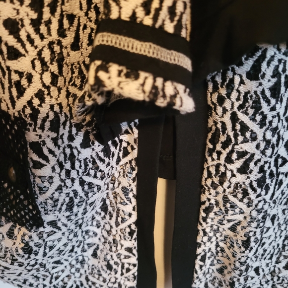 Dolcezza sheer cover up size L - Picture 4 of 12